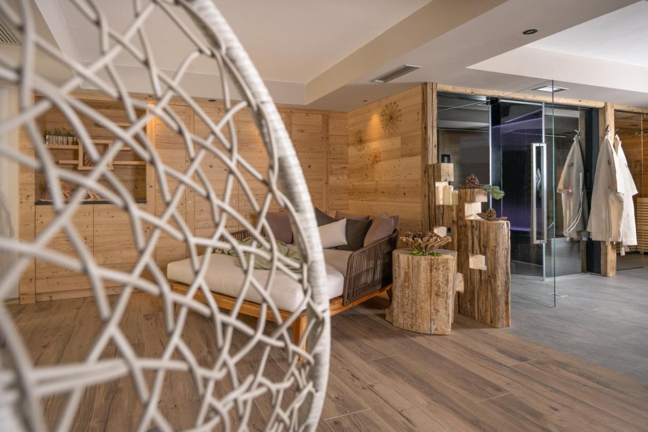 Cesa Edelweiss Living & Spa Campitello di Fassa Luaran gambar