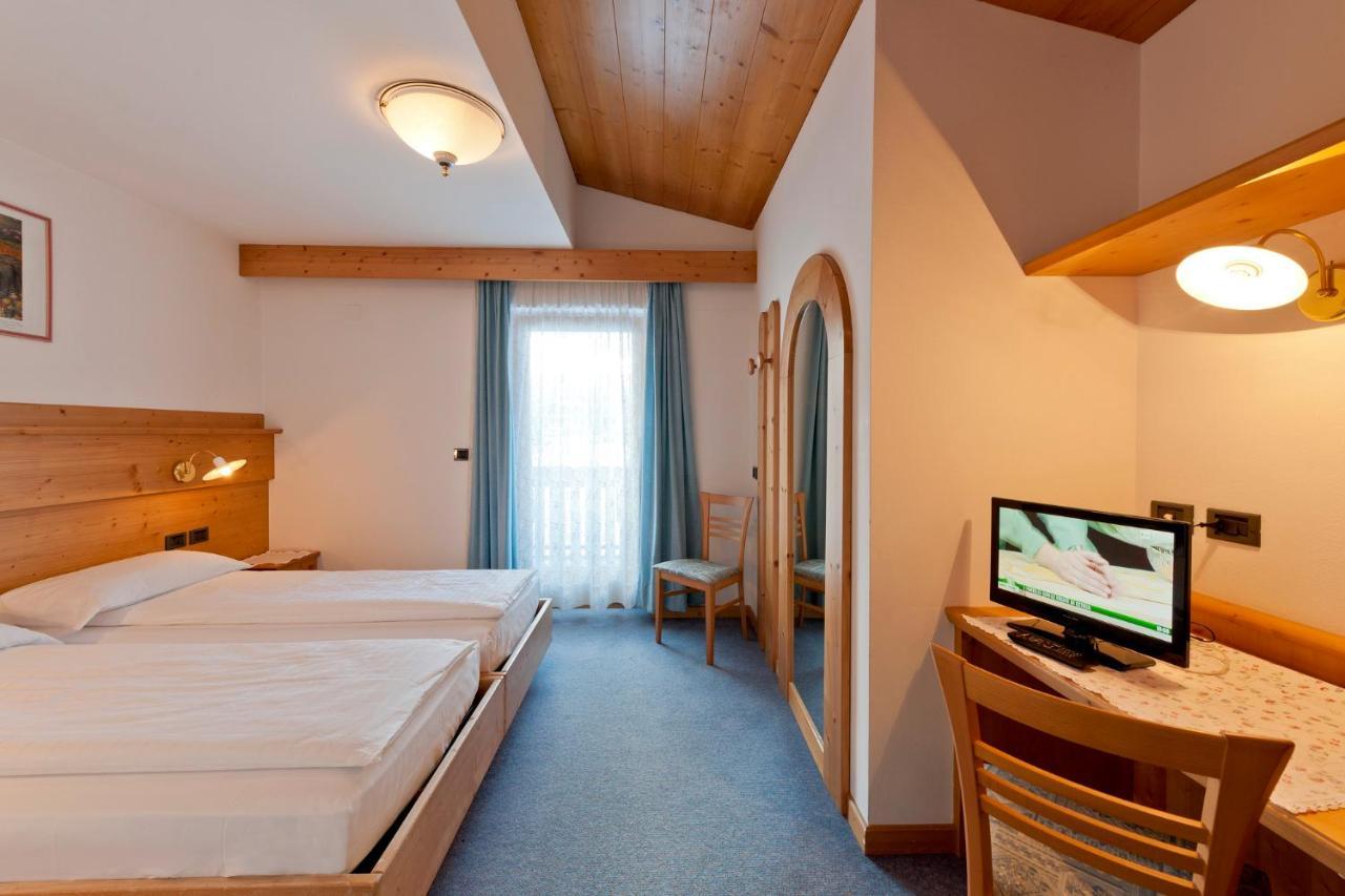 Cesa Edelweiss Living & Spa Campitello di Fassa Luaran gambar