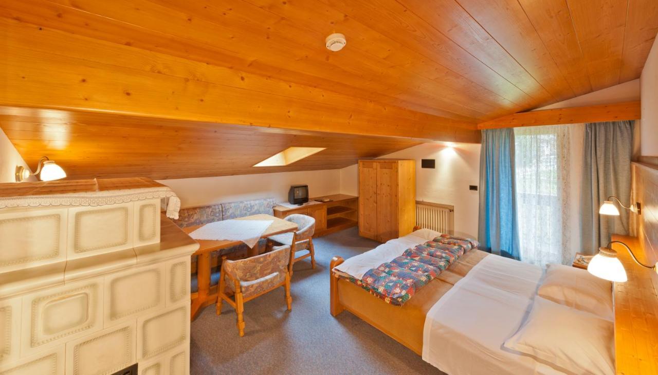 Cesa Edelweiss Living & Spa Campitello di Fassa Luaran gambar