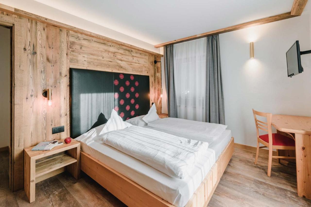 Cesa Edelweiss Living & Spa Campitello di Fassa Luaran gambar