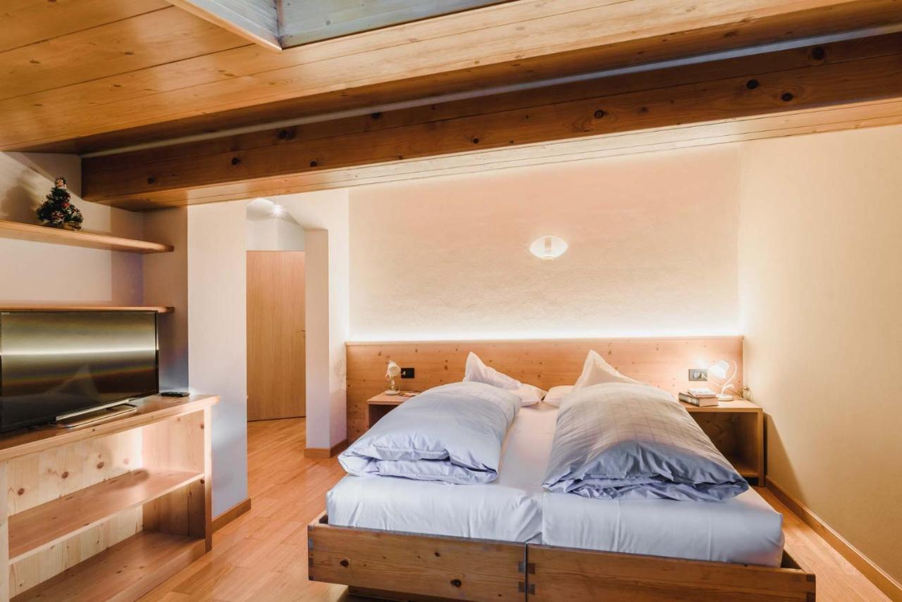 Cesa Edelweiss Living & Spa Campitello di Fassa Luaran gambar